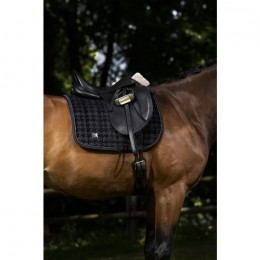 Eskadron FW'22 Essence velvet stamp black