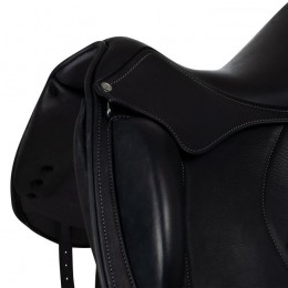 Acavallo dressage saddle Perugino Tilted Cantle short blocks