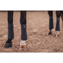 Equestrian Stockholm SS'21 Silver Cloud fleece bandages