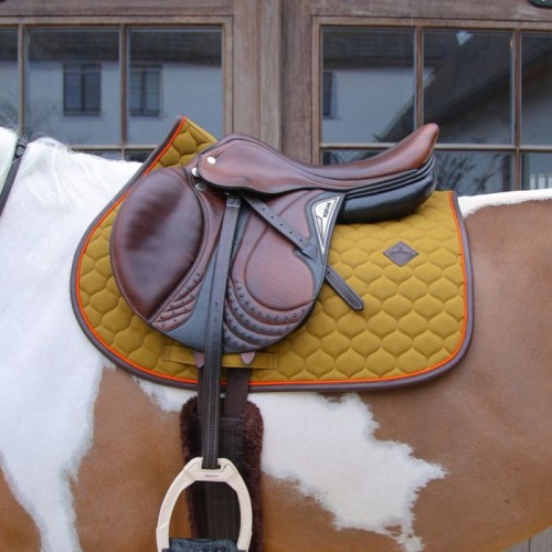 Kentucky Onion Quilt Neon Leather Jumping Saddle Pad