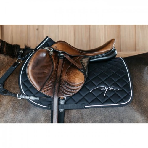 Dyon Diamond Jumping Saddle Pad