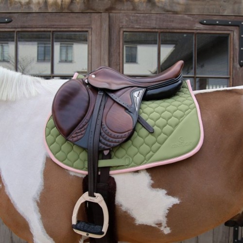 Kentucky Softshell Onion Quilt Jumping Saddle Pad
