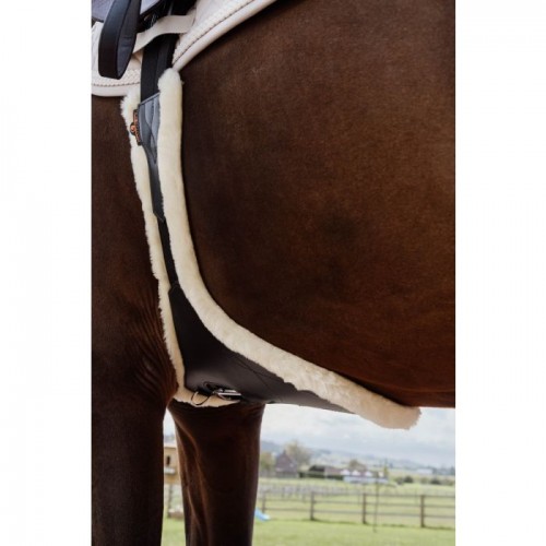 Kentucky Sheepskin Anatomic Stud Girth