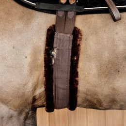 Kentucky Sheepskin Girth