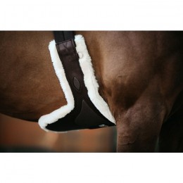 Kentucky Sheepskin Stud Girth Special