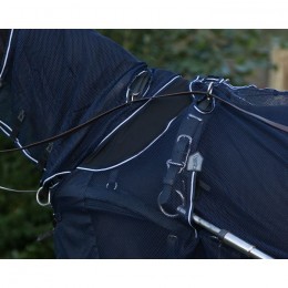QHP Fly driving rug with neck cover
