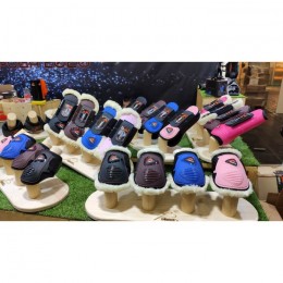 eQuick eLight tendon boots Front