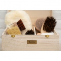 HB Showtime Luxury Wooden Grooming Box with Brush Set