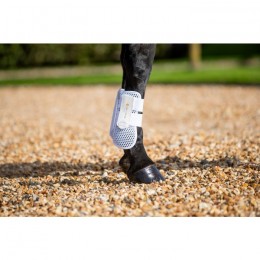 Equilibrium Tri-Zone Tendon Boots Open Fronted