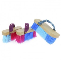 Hippo-Tonic "Magnet Brush" two-tone Dandy brush