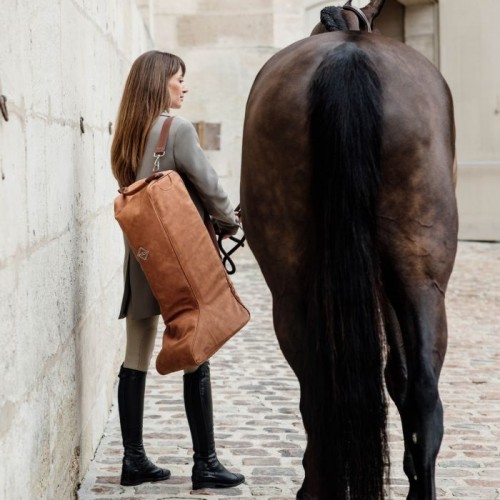 Grooming Deluxe Chestnut Boots Bag