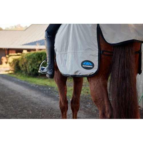 Weatherbeeta Reflective Wrap Around Exercise Sheet