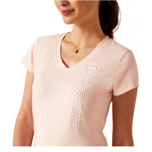 Ariat SS'24 Vertical Logo V T-Shirt