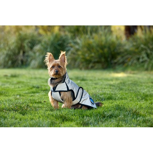 Weatherbeeta Comfitec Reflective Showerproof Dog Coat