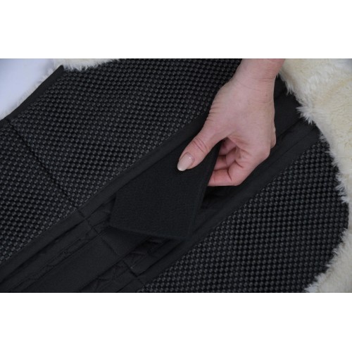 Covalliero Correction Saddle Pad Faux Fur Anti-Slip