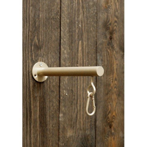 Grooming Deluxe 4 prong with wall attachment