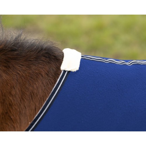 QHP Shetland Fleece Rug with surcingles