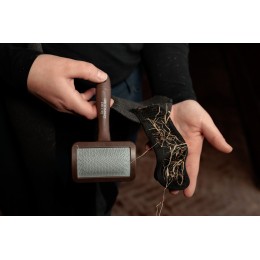 для ухода Deluxe Velcro Cleaning щётка