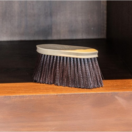 Grooming Deluxe Wooden Brush Classic Long Soft