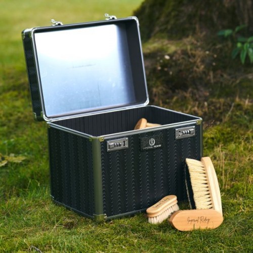Imperial Riding SS26 Grooming Box IRHShiny
