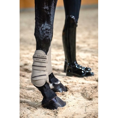 Eskadron SS26 Platinum Beenbeschermers Allround Front