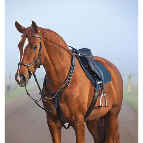 Horseware Micklem Breastplate Breastplate with Martingale