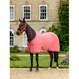 LeMieux AW25 Arika Monogram флисовая попона Cranberry