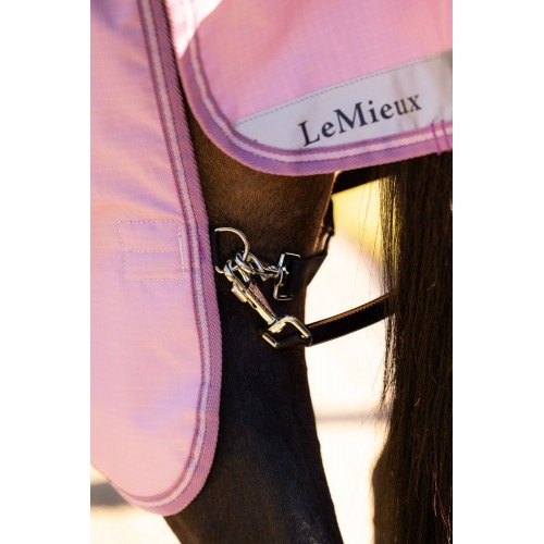 LeMieux SS26 Arika Ripstop 50 g Turnout Rug Fondant