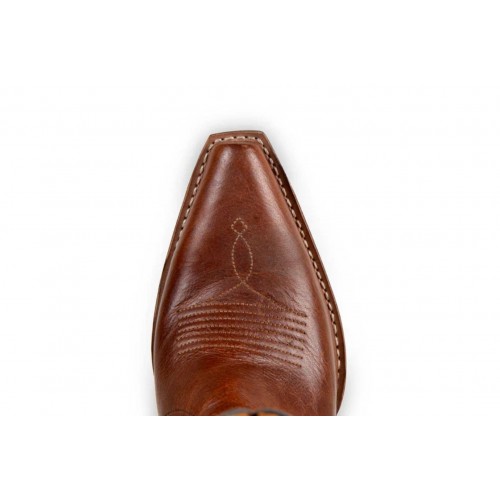 Myra Bag Cowboy Boots Domingo Cereza
