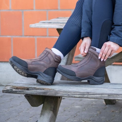 Busse Riding and Stable Shoes Zip It WP, Pure Wool