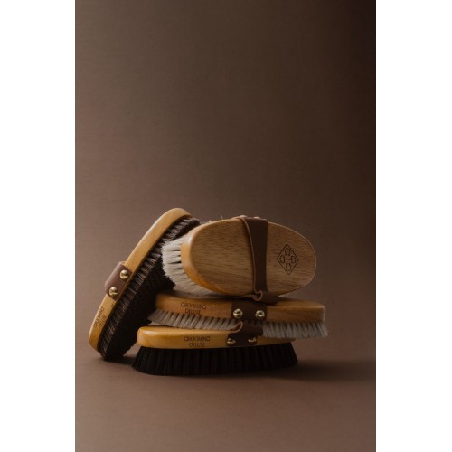 Grooming Deluxe Body Brush - Medium