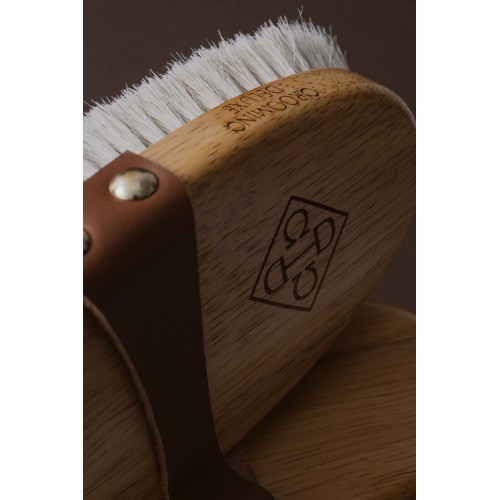 Grooming Deluxe Shine Body Brush Medium