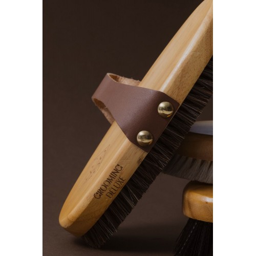 Grooming Deluxe Body Brush - Medium